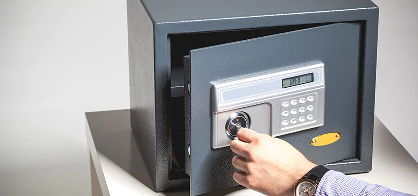 Jewelry Safe Unlocking Service in Cambria, California